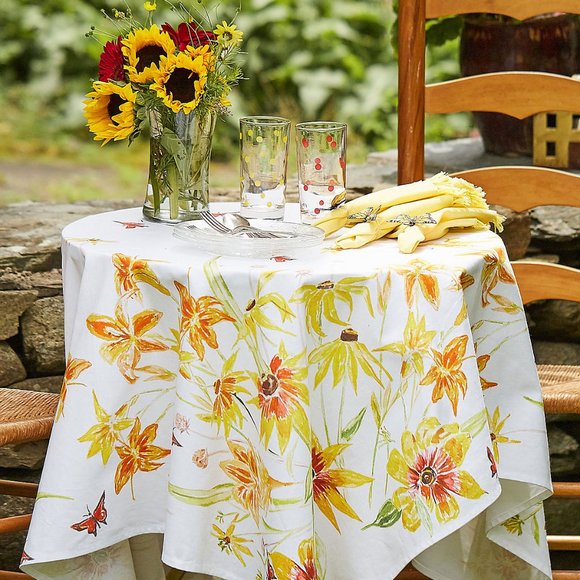 April Cornell Black Eyed Susan Tablecloth 54x54 - Picture 1 of 3